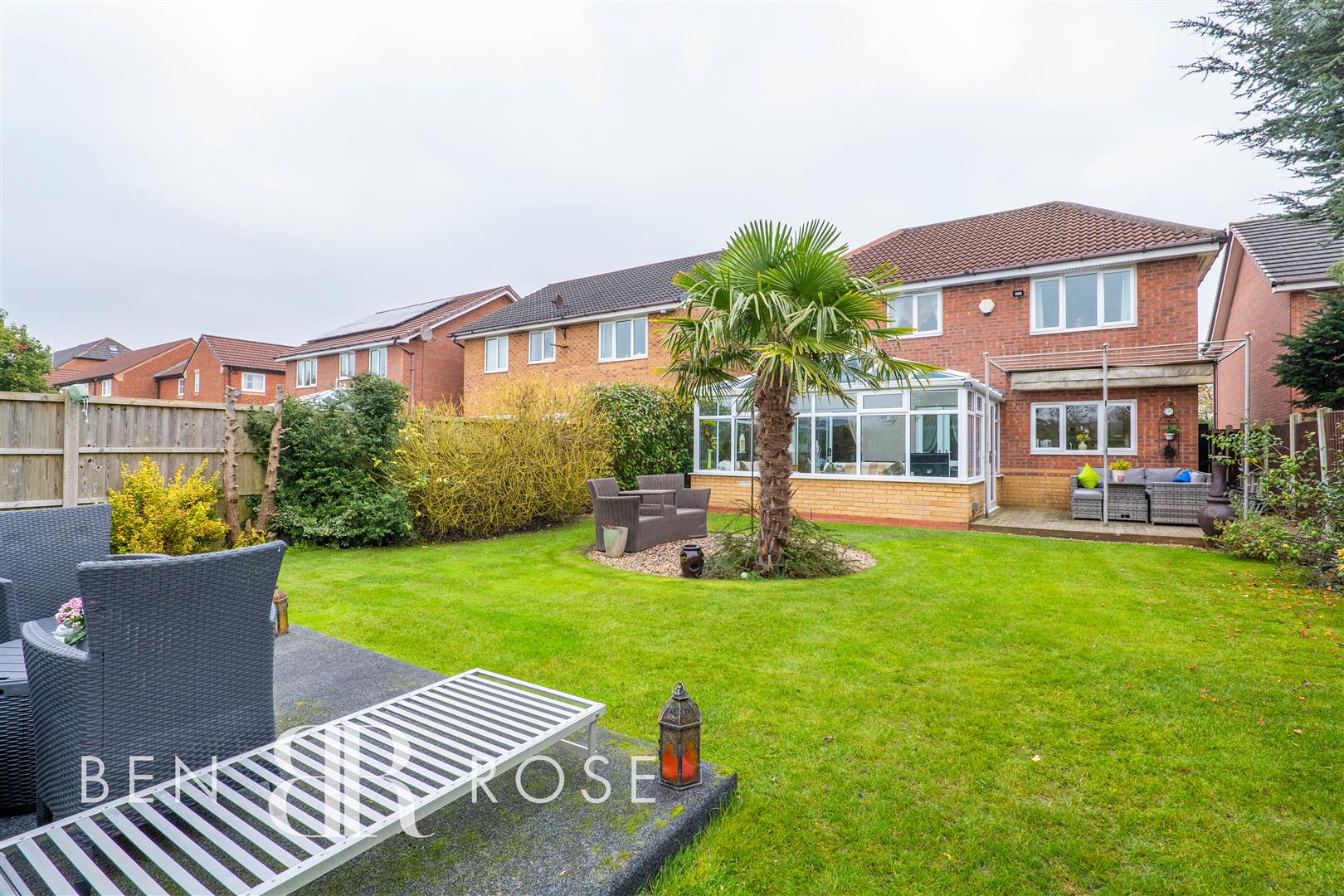 4 bed property in Cherryfields, Chorley